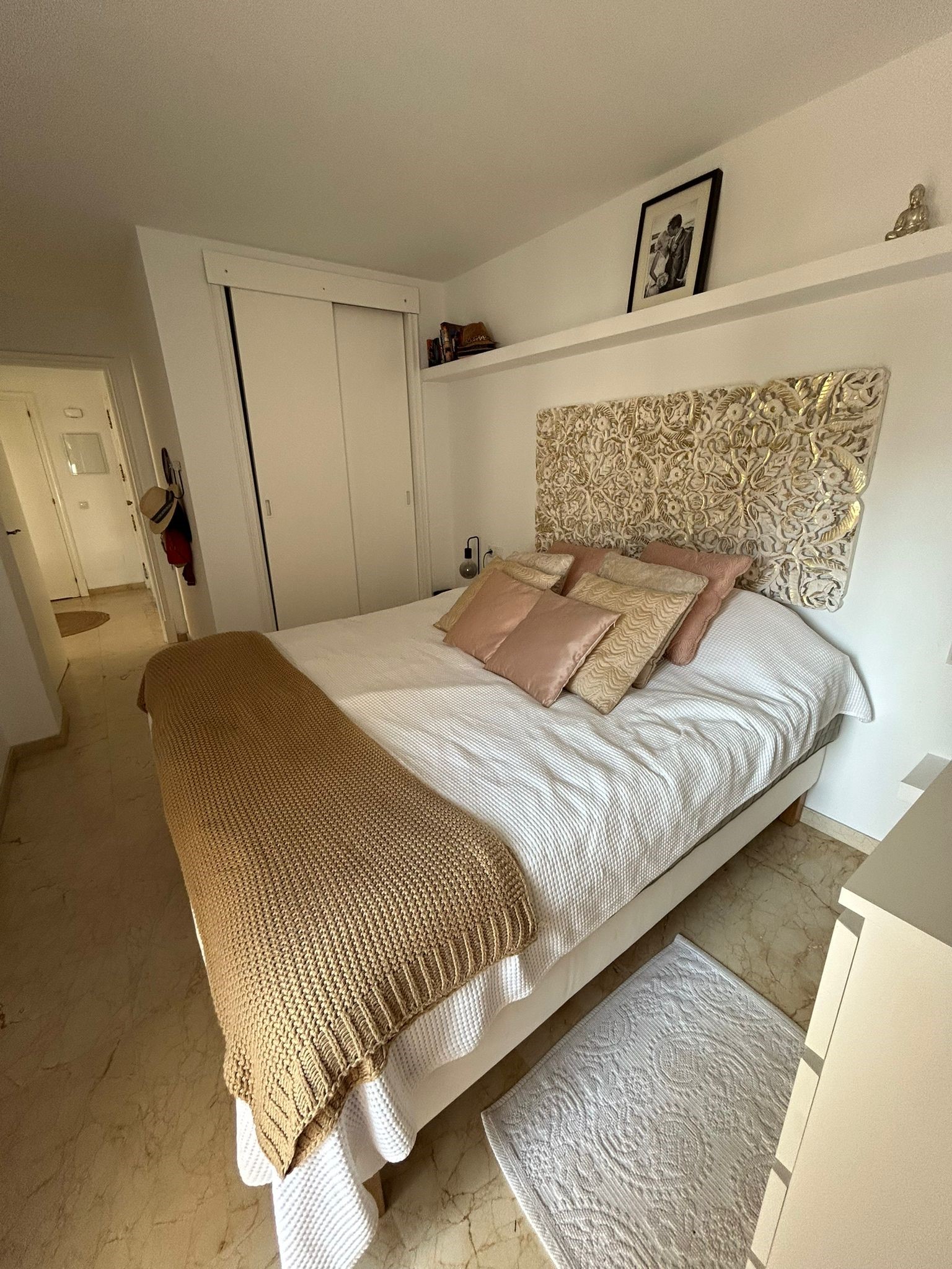 APARTMENT IN CAS CATALÁ NOU